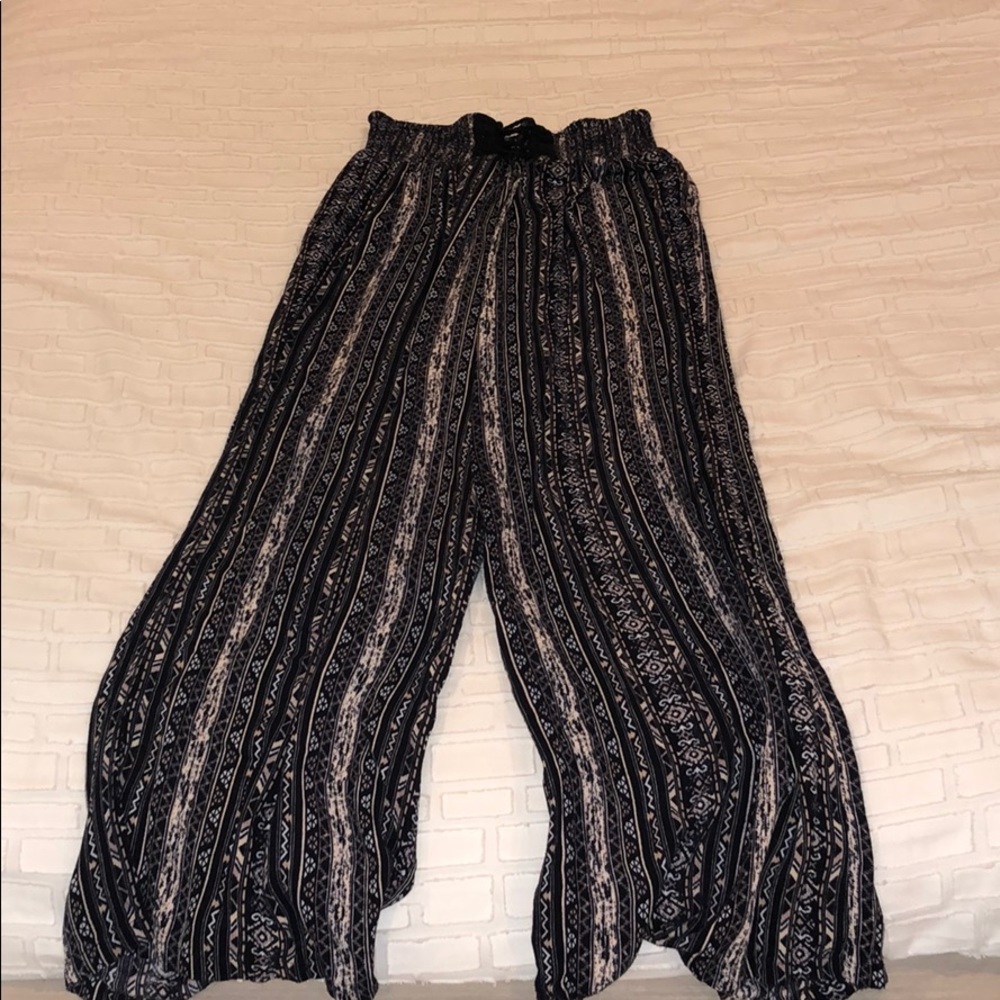 Forever 21 Aztec Black Flowy Pants